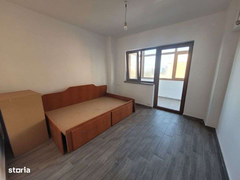 Vanzare apart. 2 camere, 62 mp, renovat, Targu Jiu, zona Debarcader - Imagine principală: 5/10
