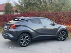 Toyota C-HR Hybrid Style Selection - 13