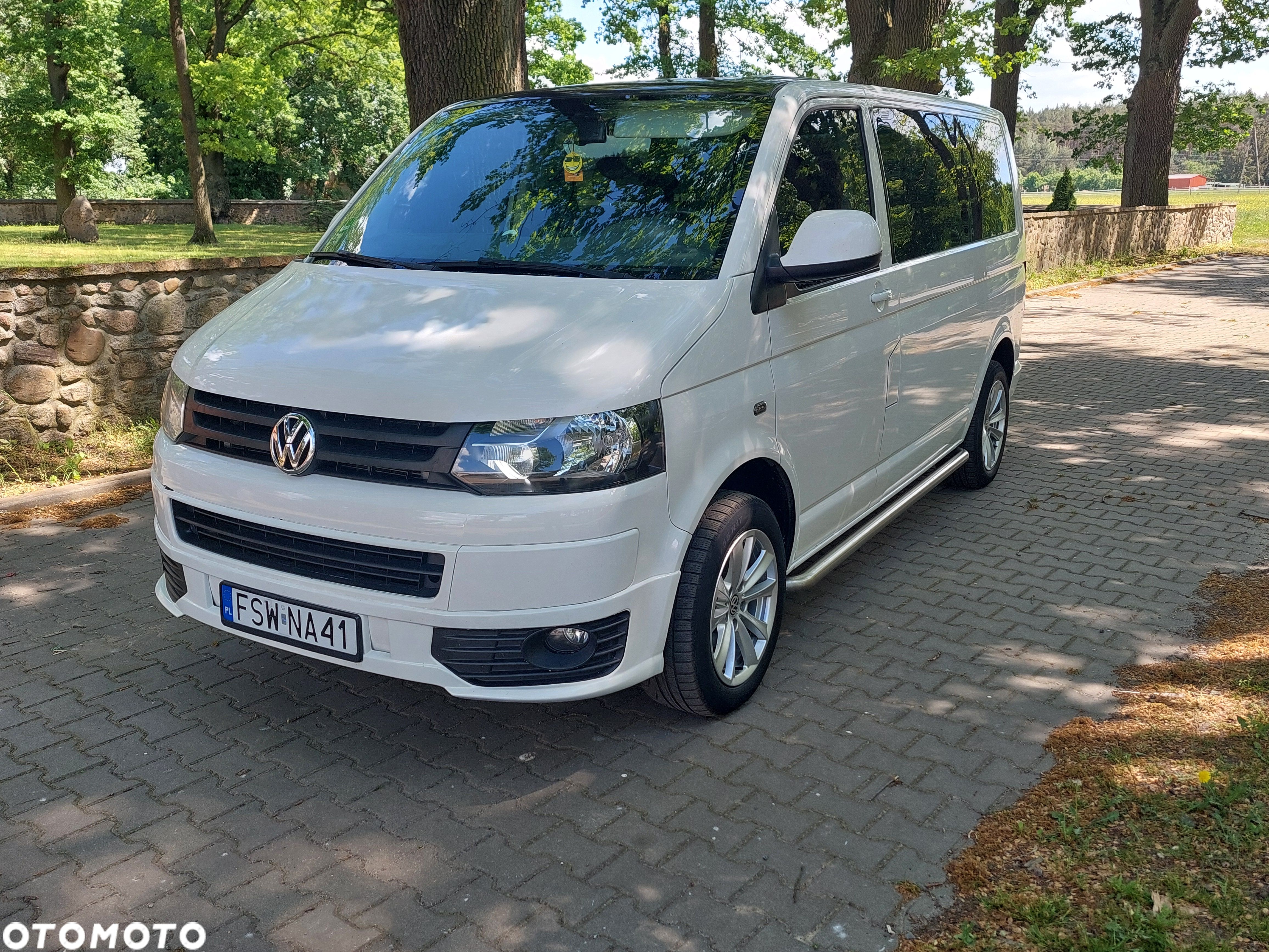 Volkswagen Transporter - 1