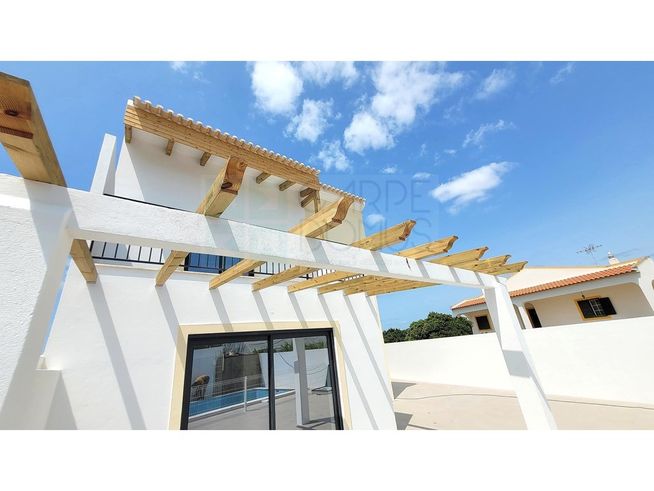 Moradia Nova T3+1 com Piscina Privada - Vila Nova de Cacela, Algarve-6
