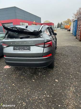 Skoda Kodiaq 2.0 TDI 4x4 DSG Sportline - 4