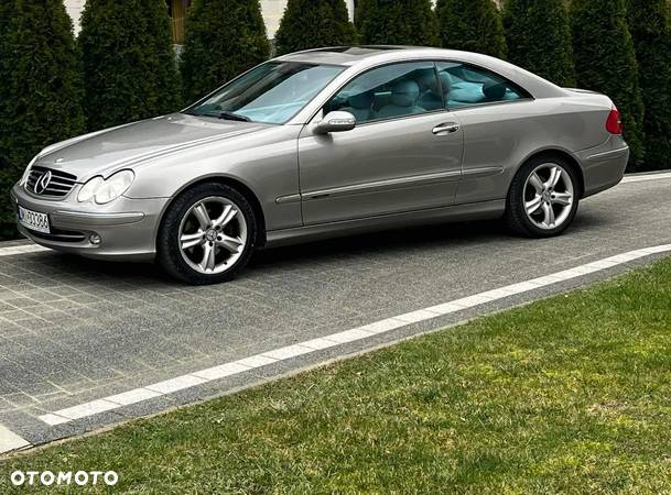 Mercedes-Benz CLK 320 - 1