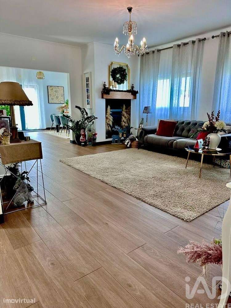 Moradia térrea T4 em Samora Correia de 163,16 m2 - Grande imagem: 3/13