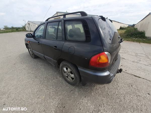 Dezmembrez HYUNDAI Santa Fe 2.0 CRDI D4EA - 6