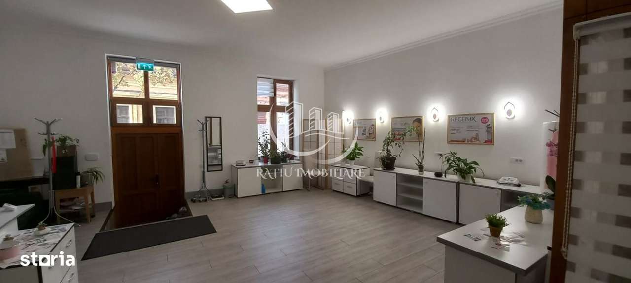 Spatiu comercial de inchiriat | Ultracentral | Oradea - Imagine principală: 3/9