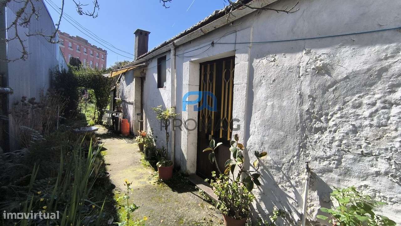 Casa térrea centenária com terreno - Grande imagem: 4/19