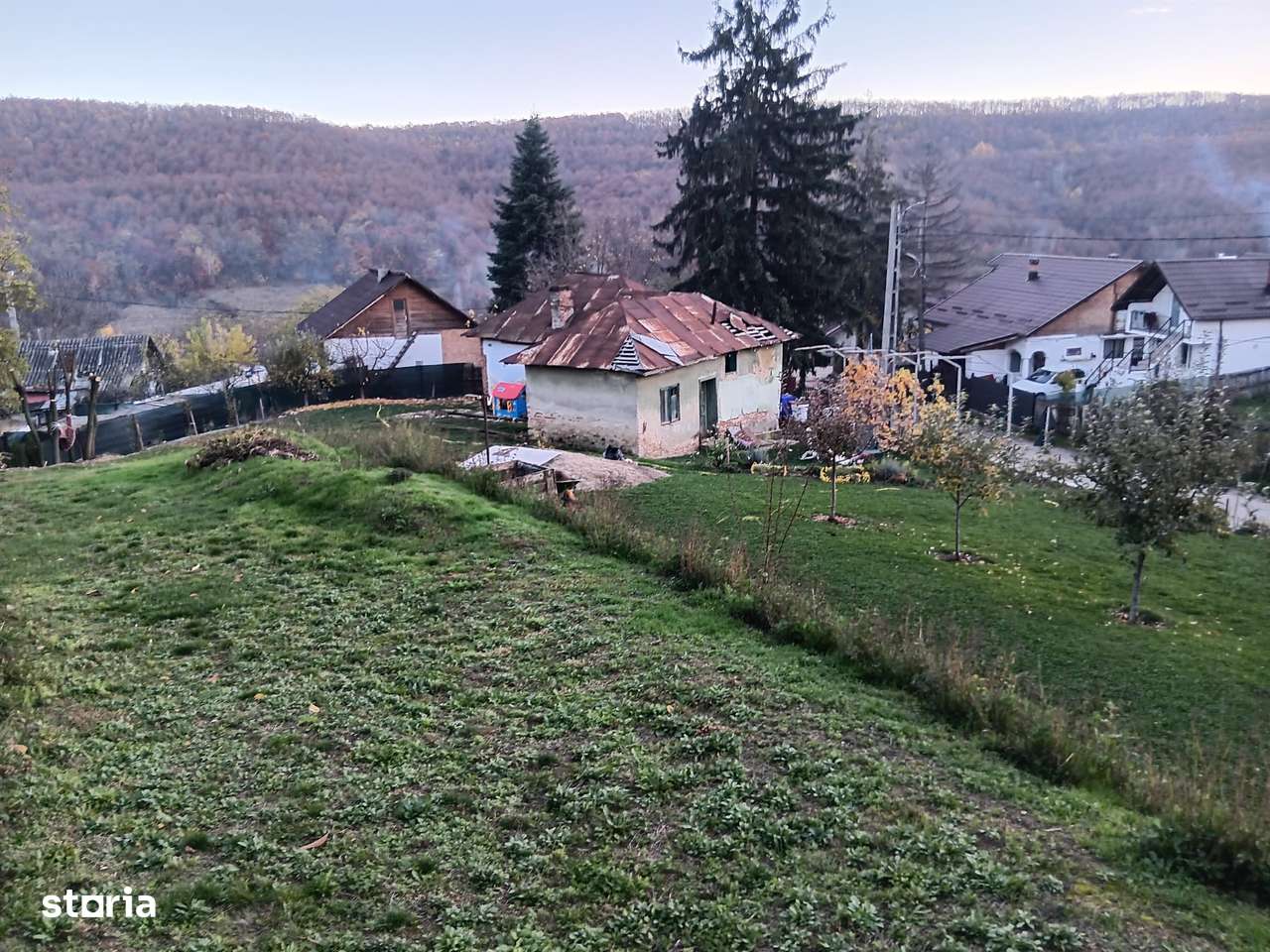 Casa Faget, Mioveni, teren 1665 mp, toate utilitatile, la asfalt-1