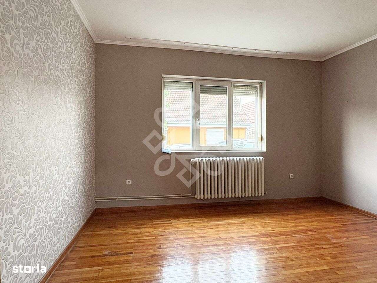 Casa de vanzare in Iosia, teren 839 mp - Imagine principală: 4/20