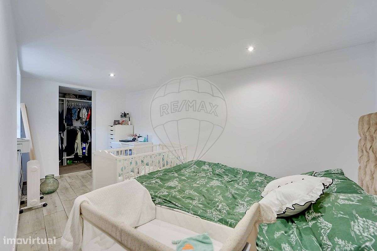 Moradia T15 para venda-49