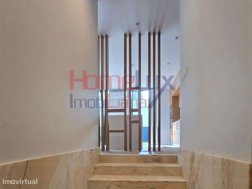 Moradia Geminada T3+1 com Jardim e Três Frentes Boavista, Porto - Grande imagem: 3/29