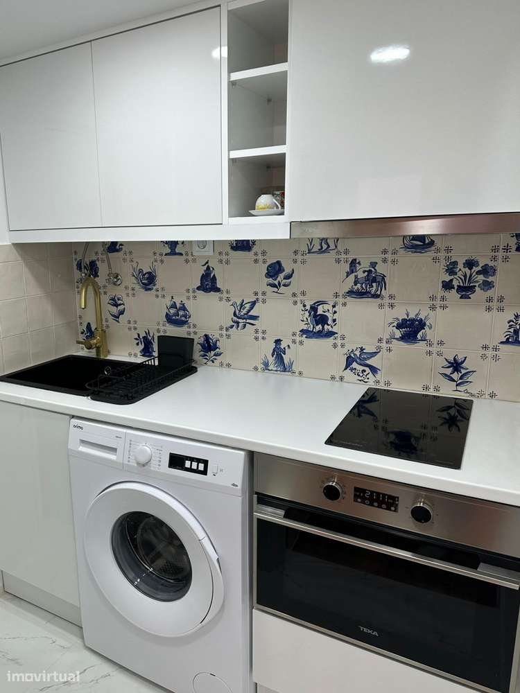 Apartamento T1 - Calçada do Monte Graça-4