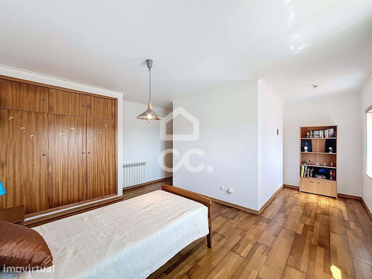 Moradia T4 com jardim, Casais da Serralheira-16