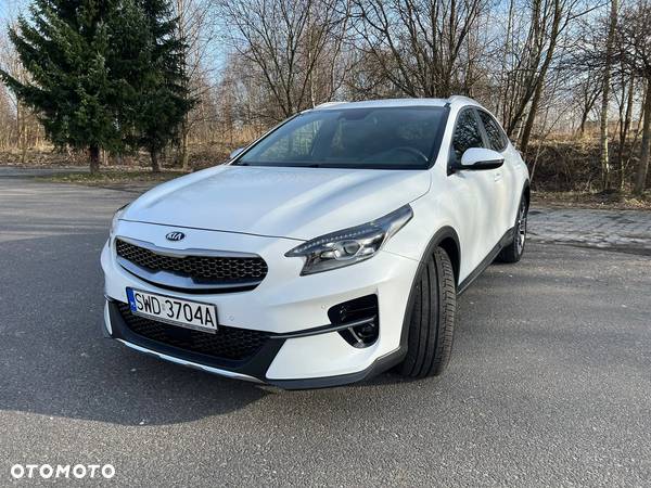 Kia XCeed 1.5 T-GDI Prestige Line DCT - 1