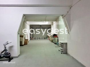 Armazém em Lisboa com 502 m2 - Grande imagem: 2/7