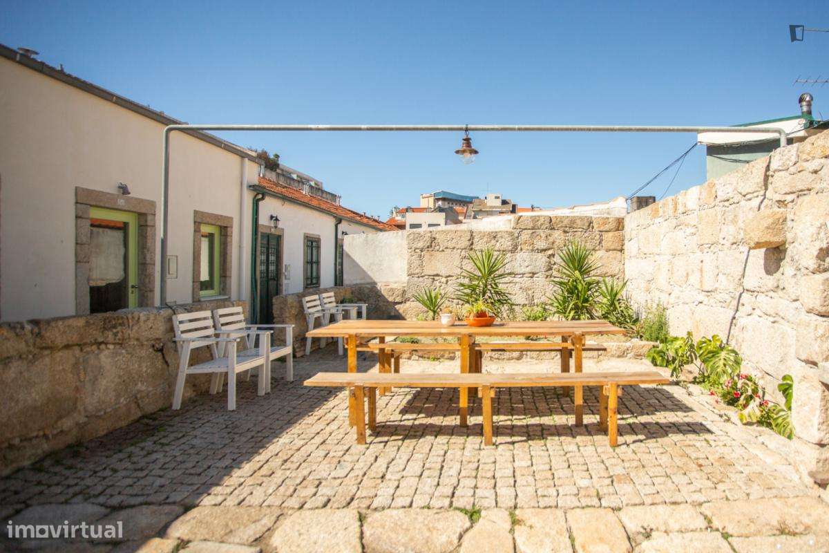 Estúdio - localizado em Ramalde Porto - Grande imagem: 2/10