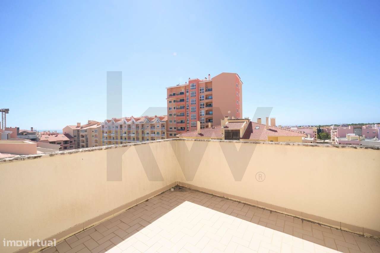 Penthouse Duplex T5 com Vista Desafogada e Excelente Potencial na Quin-31