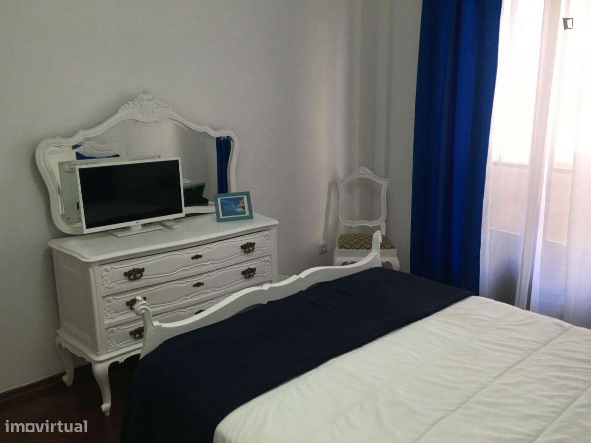 Quarto - localizado em Campo de Ourique Lisbon - Grande imagem: 3/10