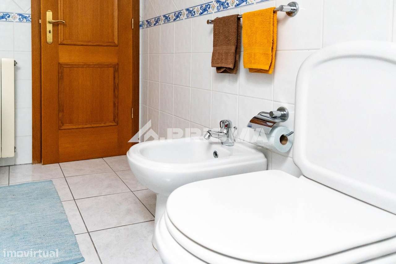 Duplex T3 com Terraço em Alcains – Casa Ideal para Quem Procura Espaço-39