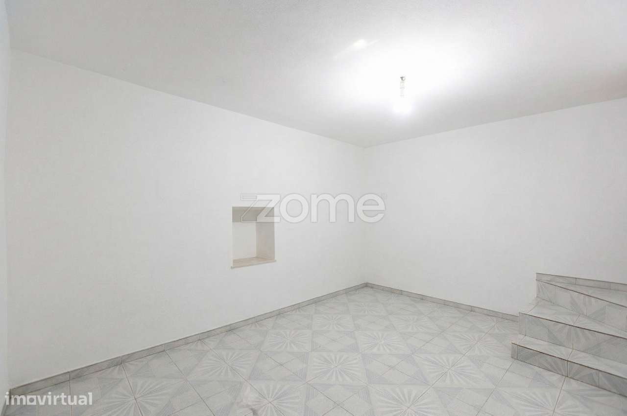 Moradia T3 de 4 frentes, com 984 m² de Terreno em Vila do Conde-31