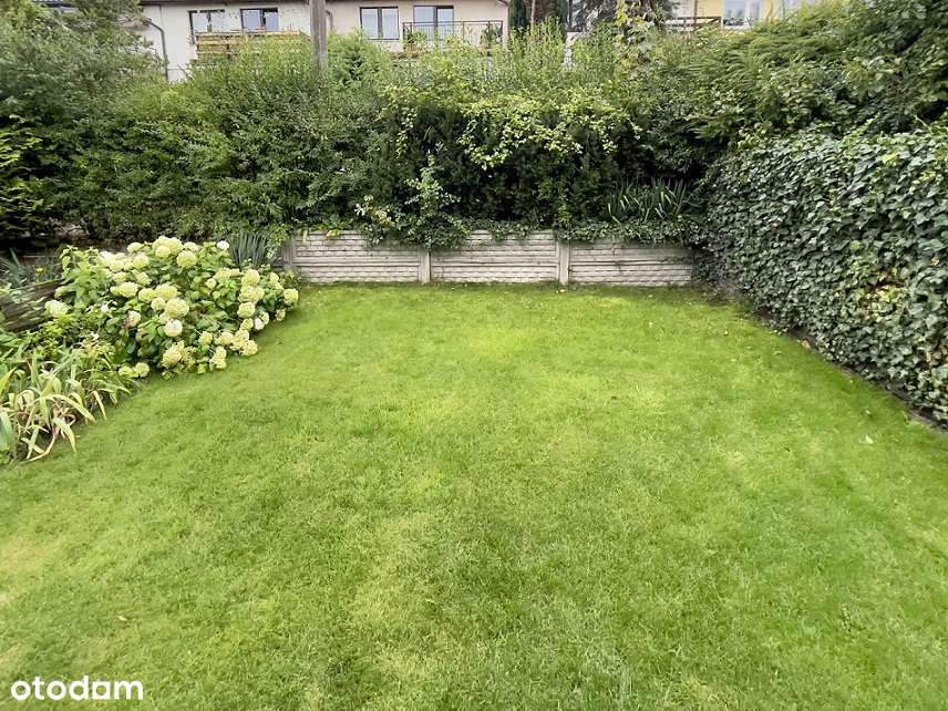 Zadbany dom w super lokalizacji, 6 pokoi-16