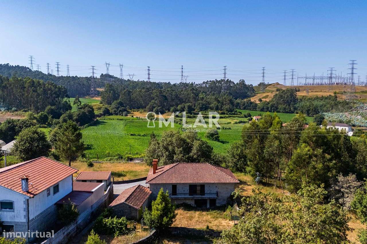 Quinta com moradia T3, em Pedralva - Braga-5