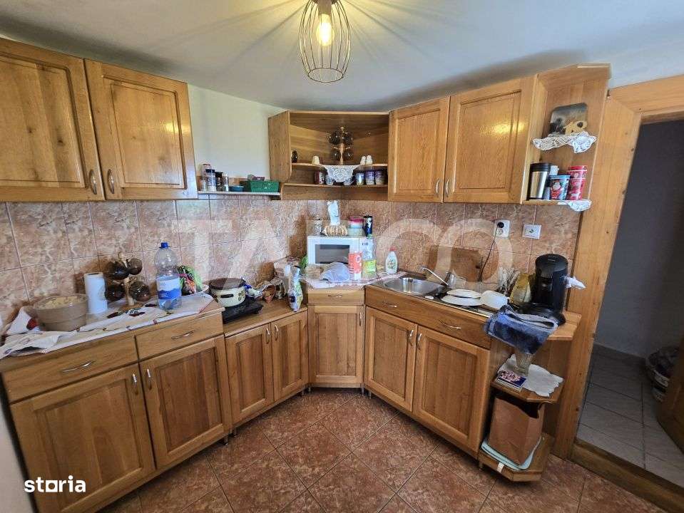 Casa de vanzare 3 camere 107 mp construiti 900 mp teren in Tocile-12