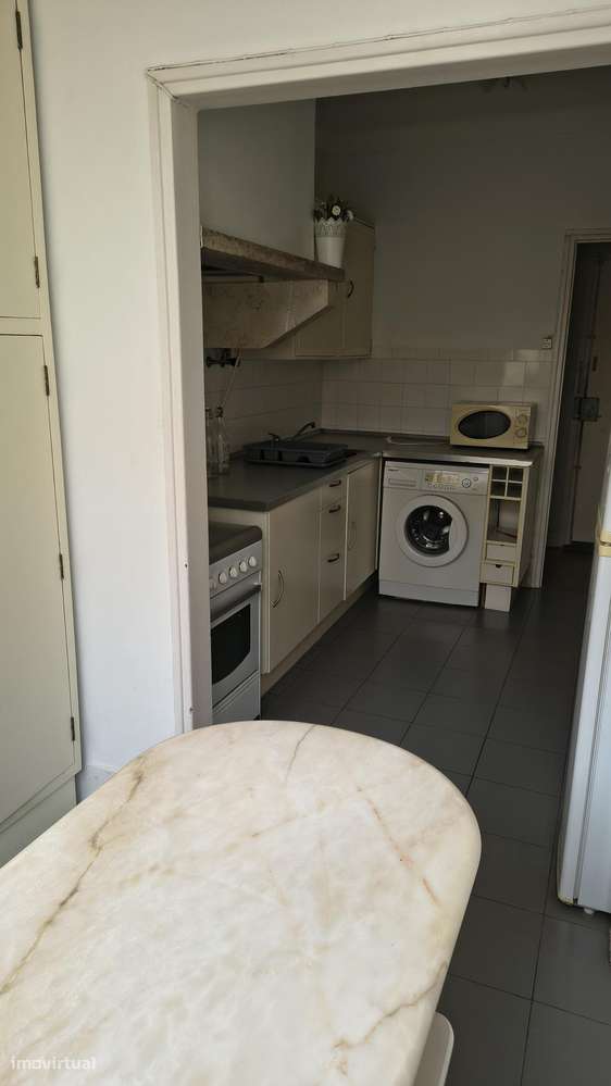 T1 Moscavide Equipado e Mobilado - Grande imagem: 3/8