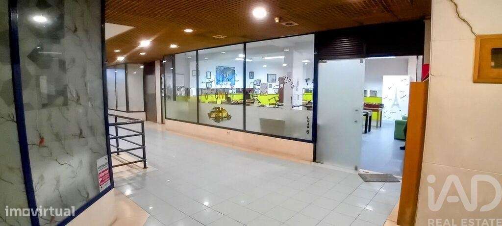 Loja / Estabelecimento Comercial em Espinho de 101,00 m2 - Grande imagem: 5/14