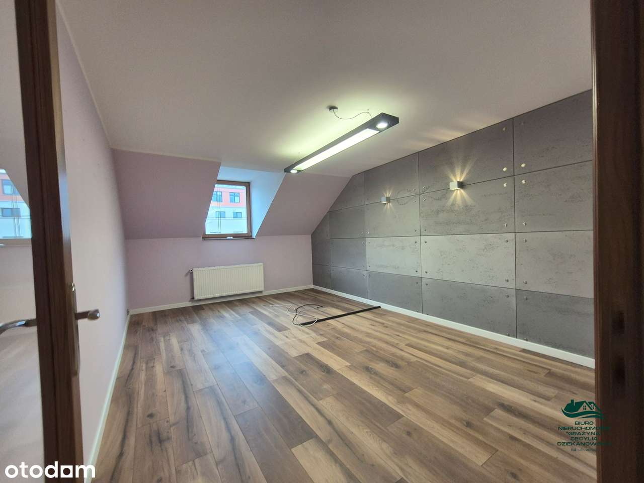 Dom 3kondygnacyjny centrum Aleksandrowa Kujawskiego z działką-16