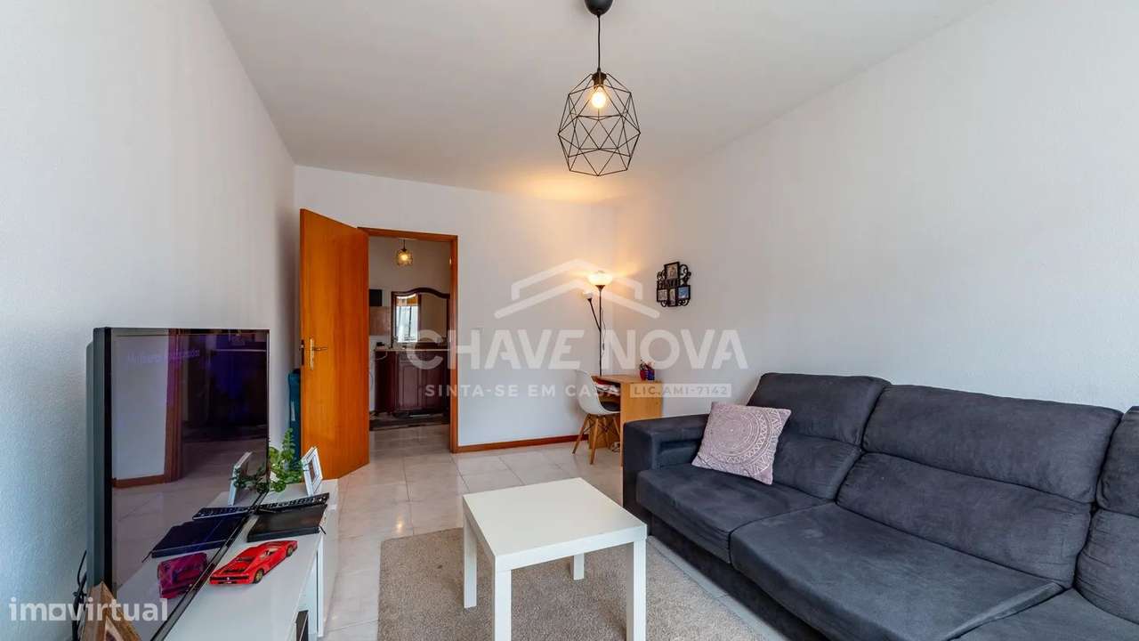 T3 c/ Arrumos em Vilar de Andorinho (Vila D'Este) - Grande imagem: 4/18