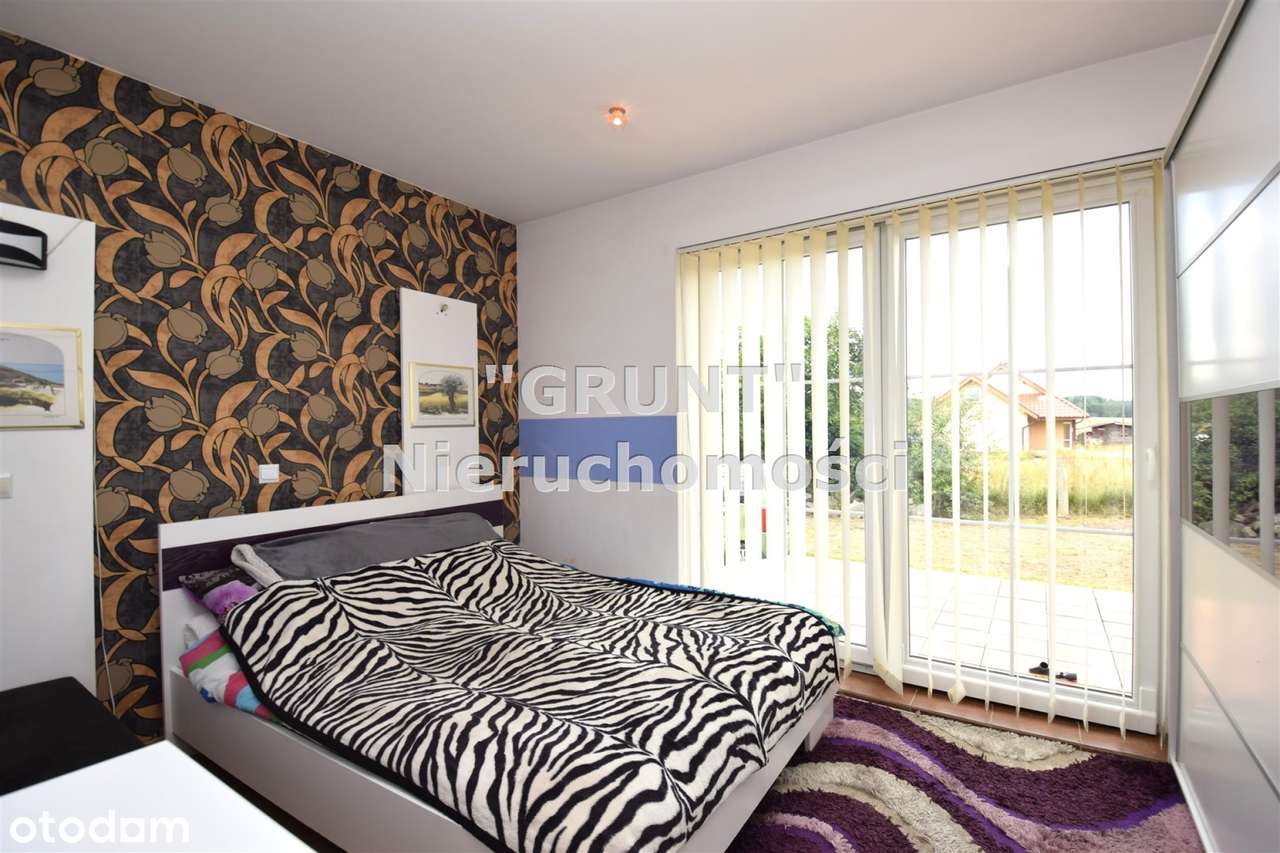 Dom parterowy z poddaszem mieszkalnym-11