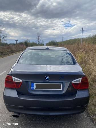 BMW Seria 3 318d DPF Edition Exclusive - 17