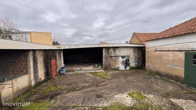 Armazém Oportunidade única na Aldeia Gavinha – Alenquer!-8