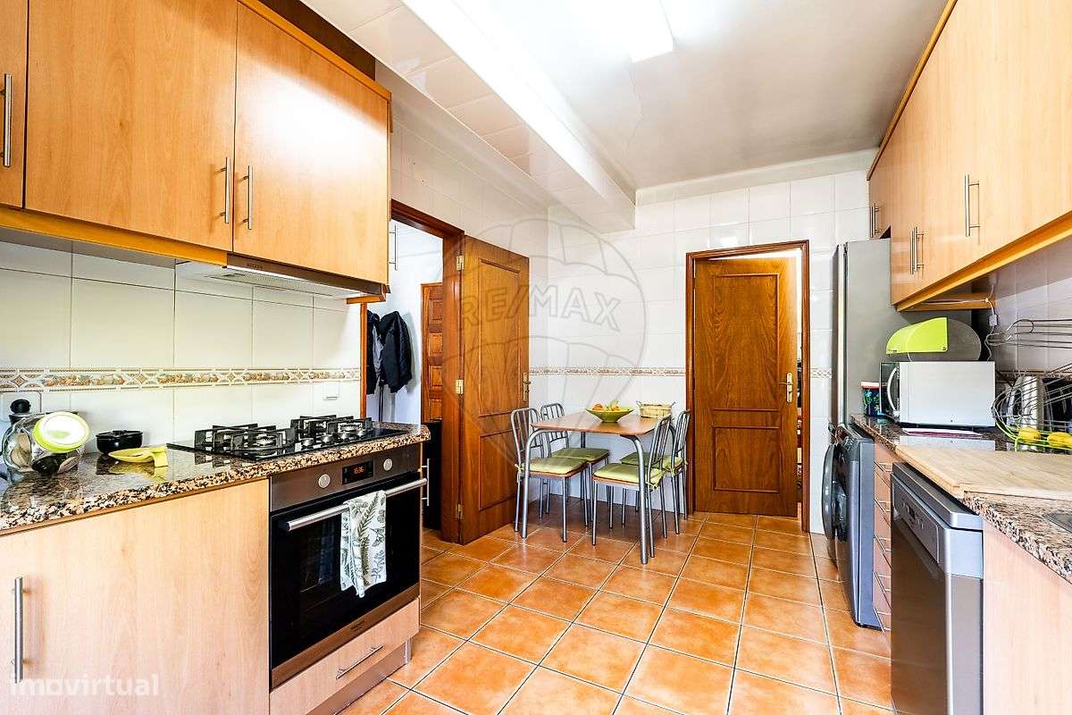 Apartamento T4 para venda-8