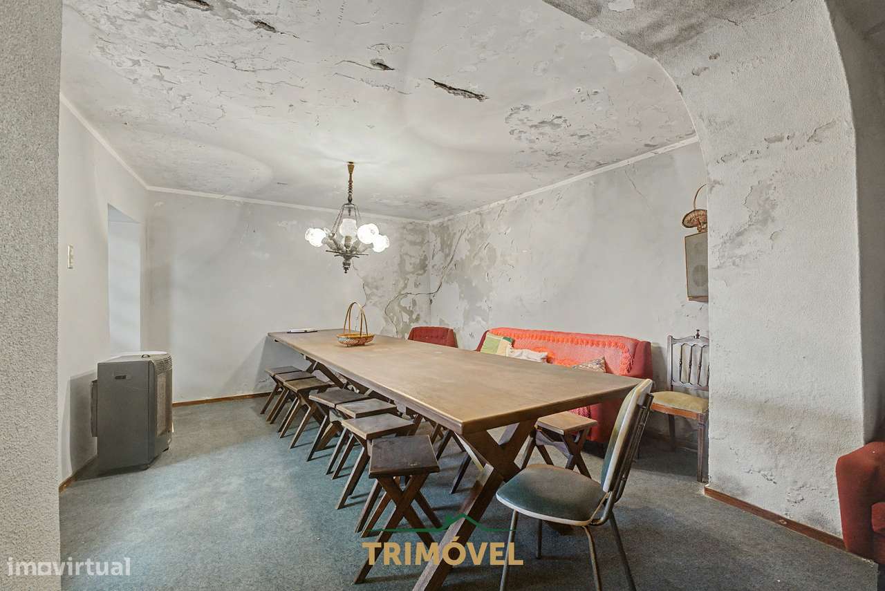 Moradia Independente T3 em São Roque-18