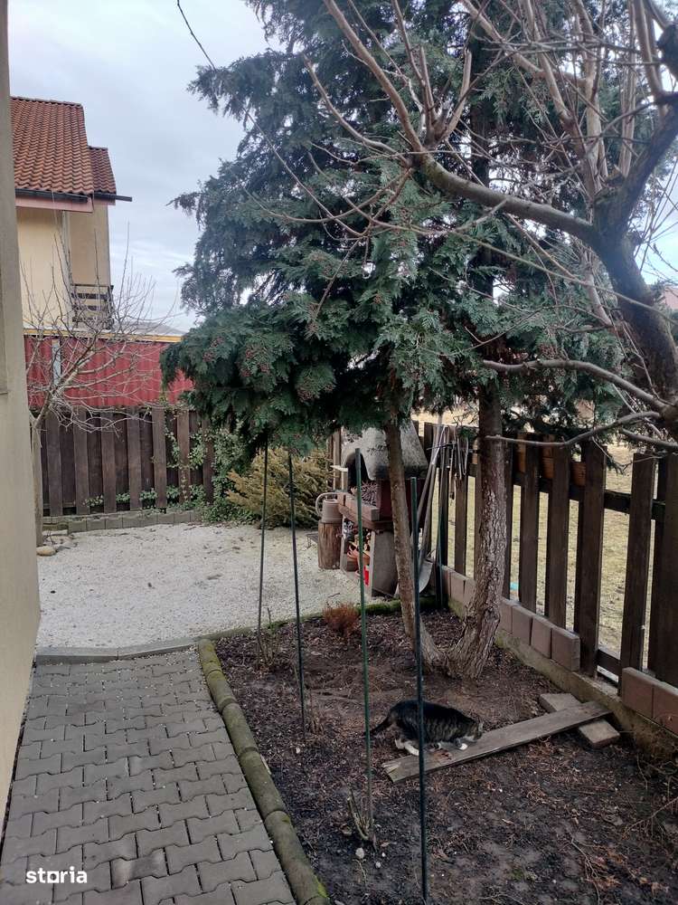 Duplex zona Parc Poligon, Floresti-19