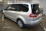 Ford Galaxy - 6