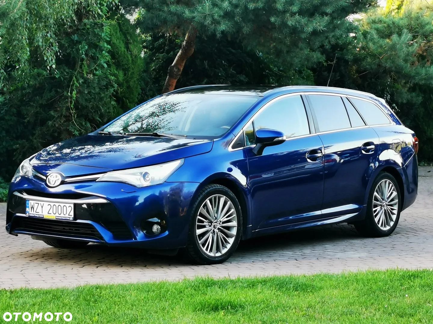 Toyota Avensis 2.0 D-4D Active Business - 6