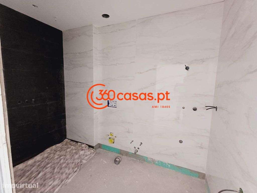 Apartamento T2 com garagem em Almancil-14