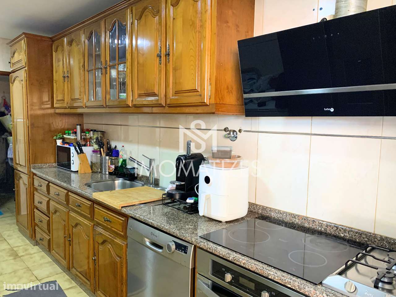 Moradia T5 em Remodelação na Trofa - Zona da Abelheira-17