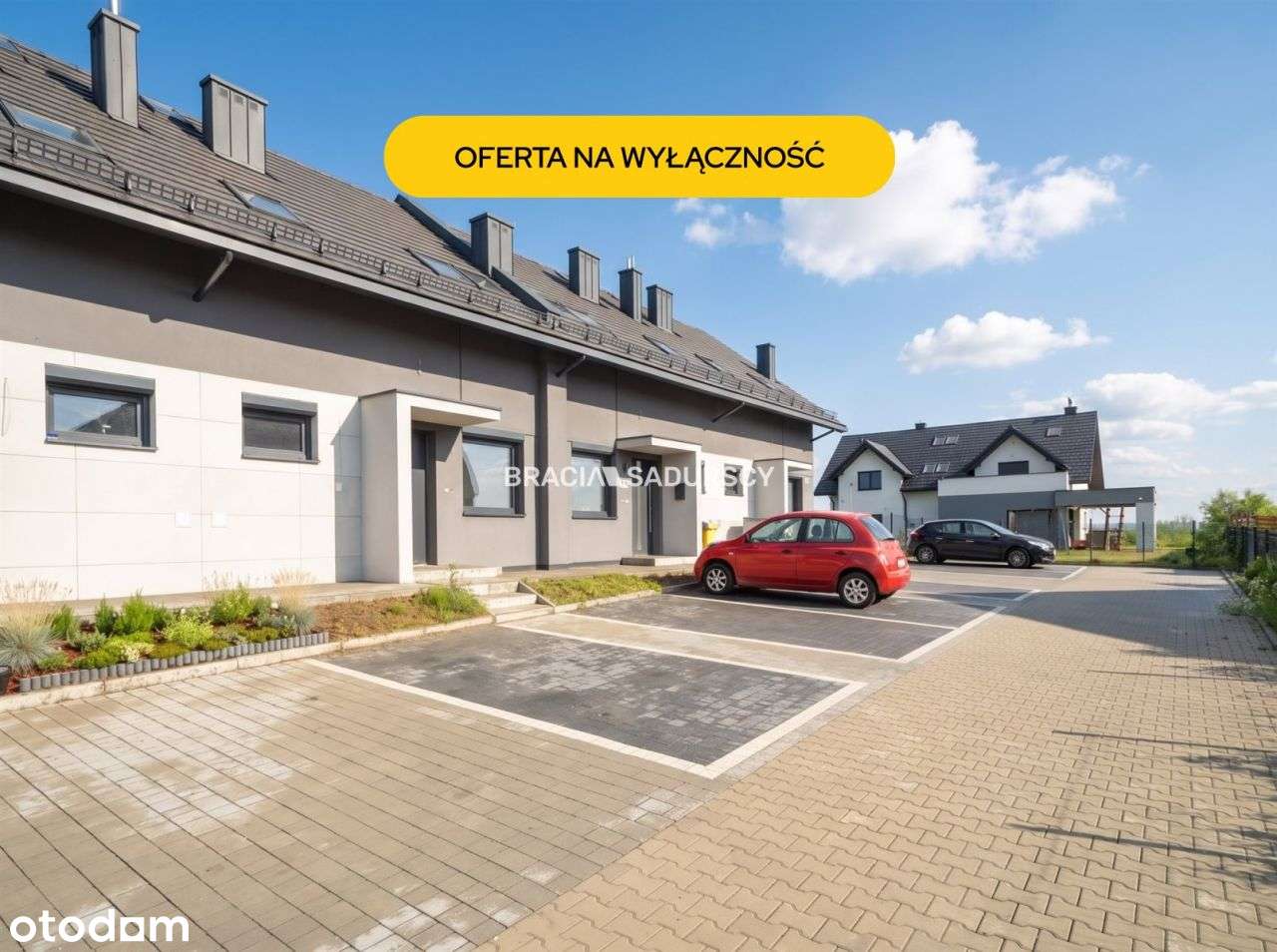Nowoczesny dom | Ogródek | 2 miejsca postojowe