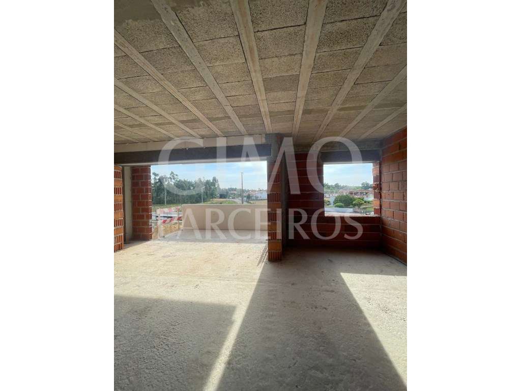 NOVO EMPREENDIMENTO EM OLIVEIRA DO BAIRRO-11