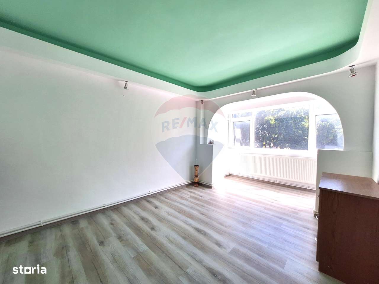 Apartament cu 3 camere de vânzare în zona Pod - Imagine principală: 3/15