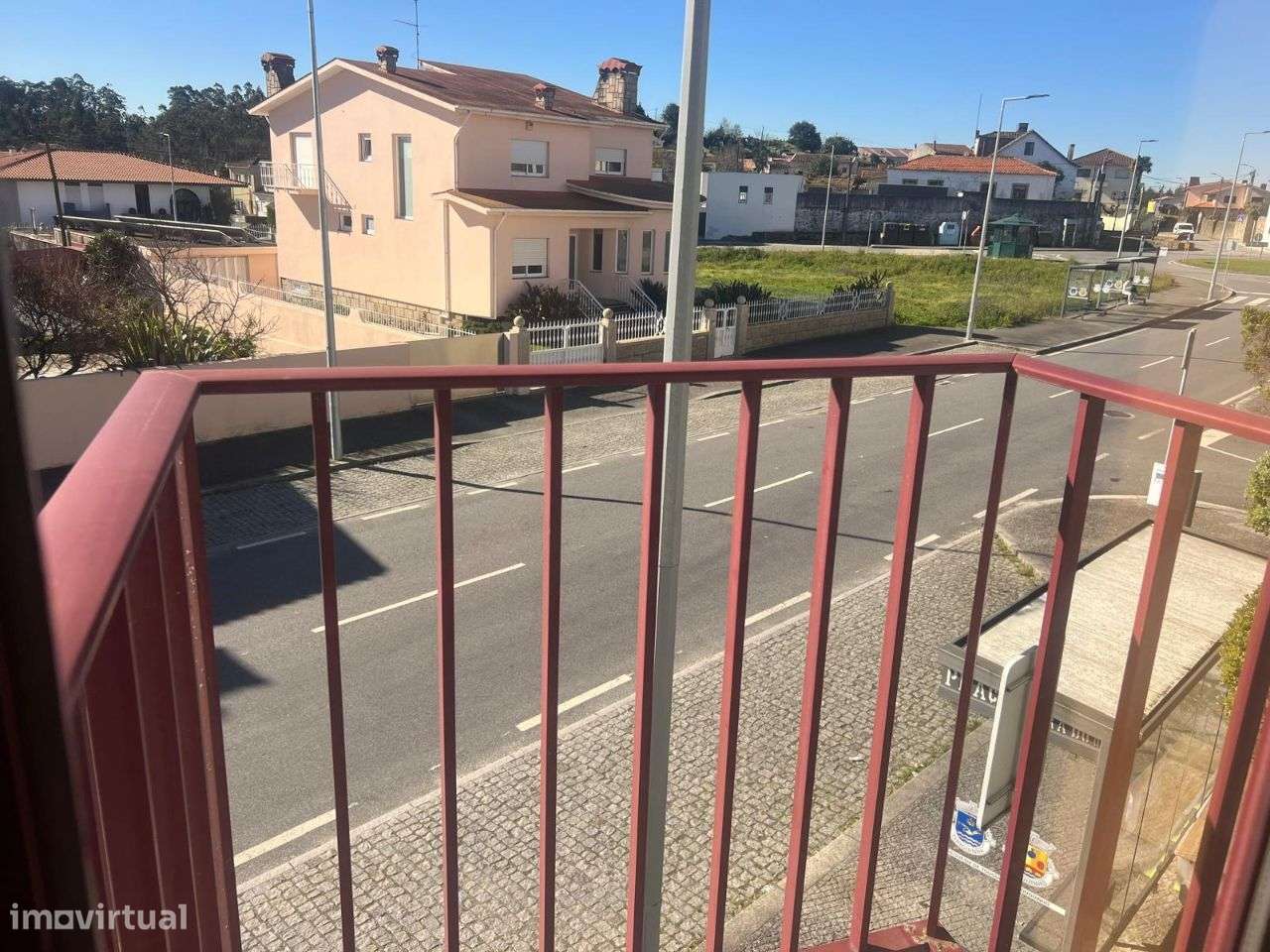 Apartamento T1 como novo, garagem fechada-14