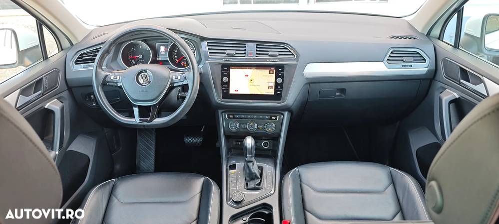 Volkswagen Tiguan 2.0 TDI 4Motion DSG BMT Sport & Style - 8