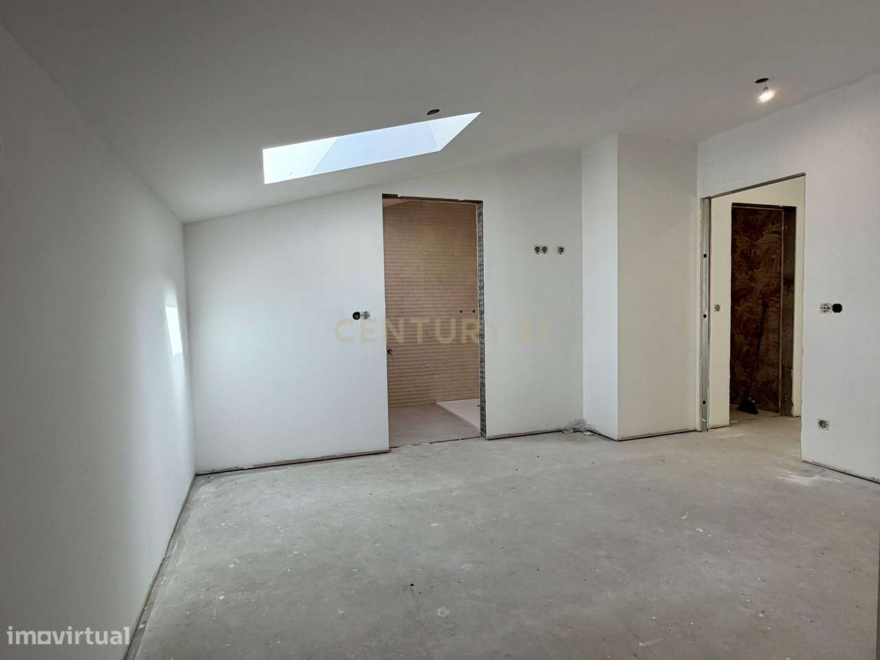 Moradia T3 totalmente remodelada | Lote 1.933m² | Alhadas, Figueira da-8