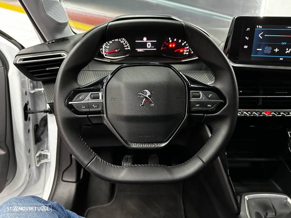 Peugeot 208 1.2 PureTech Active Pack - 18