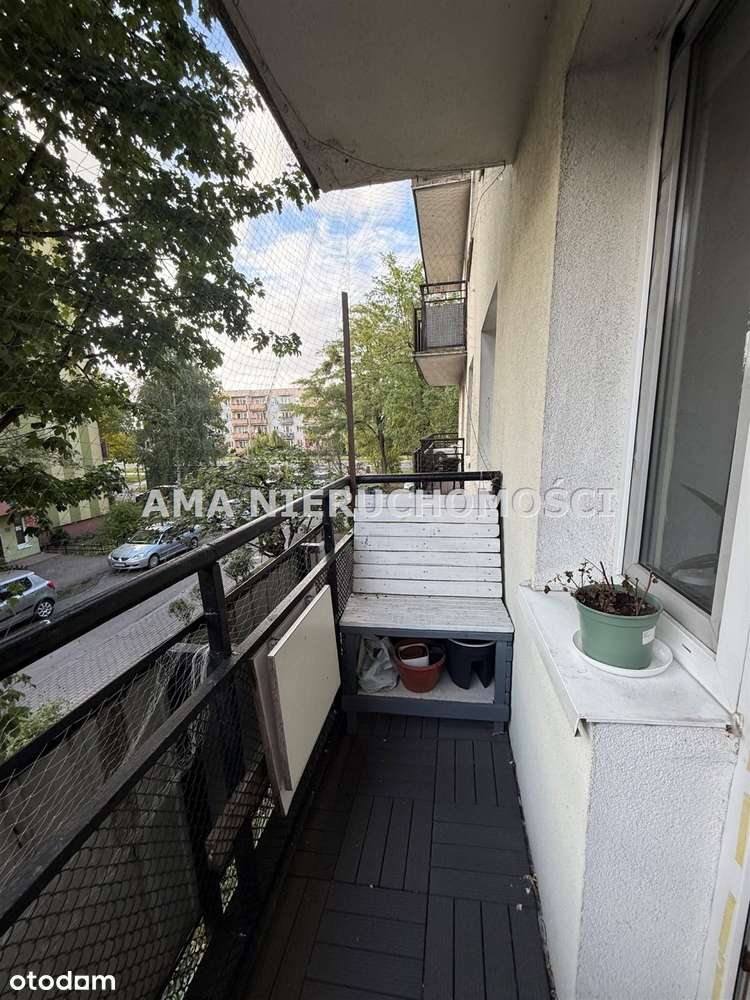 Duże mieszkanie na 1p. z balkonem na Podolszycac-16