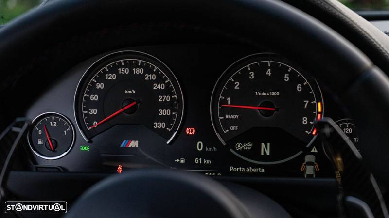 BMW M4 Coupe DKG Competition - 25