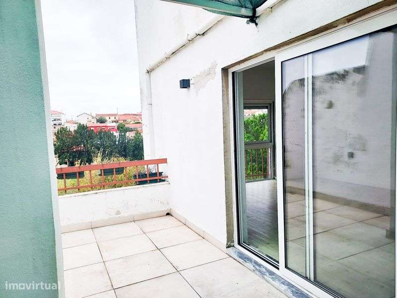 ARRENDAMENTO NO ESTORIL/AMOREIRA!!! - Grande imagem: 4/12